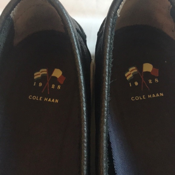COLE HAAN - Picture 6 of 11